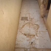 مشتمل للبيع المساحة ٩٨ متر الموقع خلف حلويات الحلواني التفاصيل داخل ال...