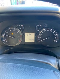 برادو TXS • ٢٠٢٢ • ماشي ٥٠ الف