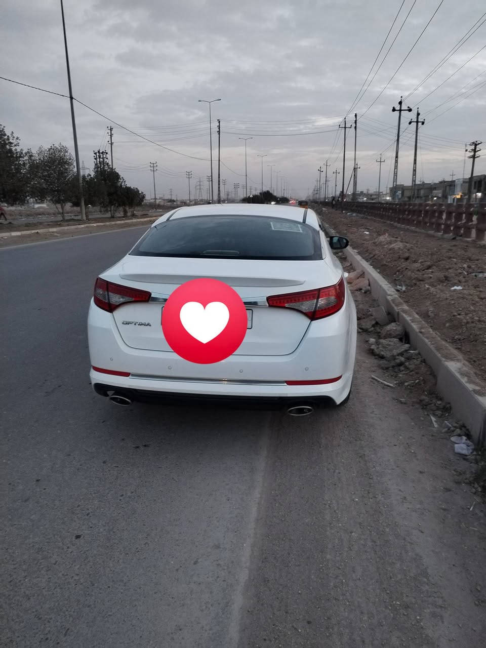 السلام عليكم 

كيا ابتما للبيع مديل 2012
مكفوله كفاله عامه شرط السونار 
رقم بغداد انكليزي 
تحويل ثاني يوم بسمي
محرك 2400
فول ما عدا البصمه 
تبريد قطعتين 
تحكم ستيرن 
شفتات 
حساس خلفي
 لد امامي 
محرك كير حداديه خير من الله 
ترايك وين ما تريد 
تبريد ثلج 
الرقم للأتصال 
العنوان ذي قار قضاء الرفاعي (***********
