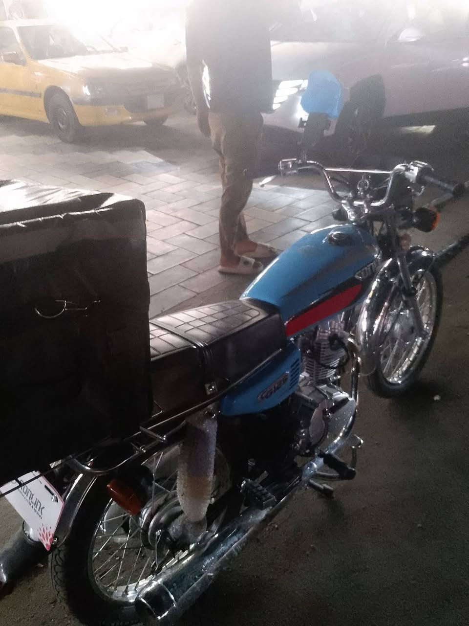 دراجه سونك4كير الشكل23والمكينه25 دراجه بحالة الوكاله ماصارلها 5اشهر من نازله من رمبه دراجه ممفتوحه ولابيها اي نقص كامله من مكينه وضفيره وكلشي مكاني بغداد البلديات***********
