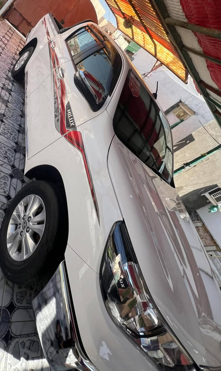 سلام عليكم سياره بيكم هيلوكس ساس مديل2025سياره باكيت مكفوله حتى من الشخط رقم مثنى بسمي رقم دولي مداور ثاني يوم اتصل ودلل***********
