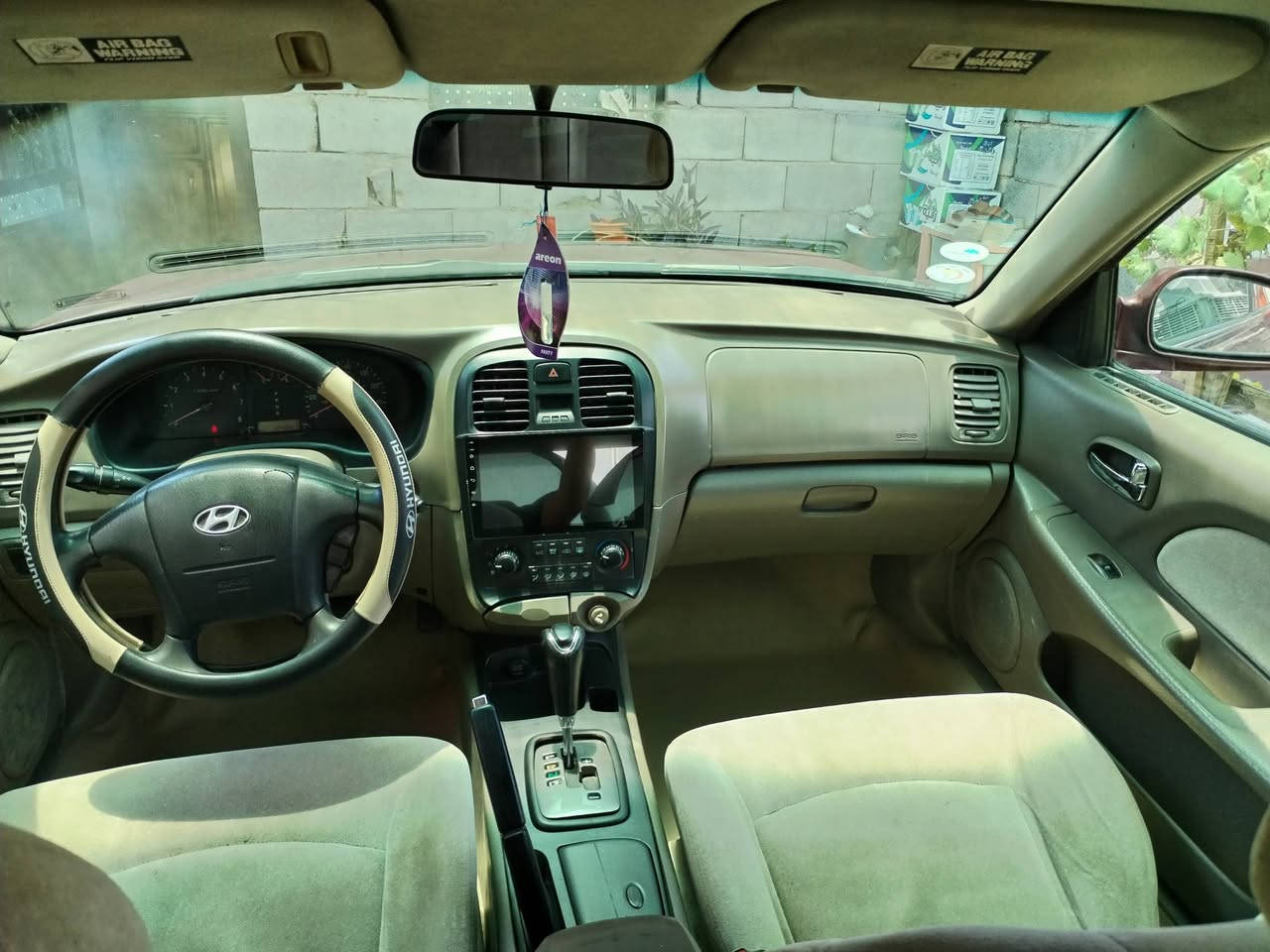 السلام عليكم سيارة جاهزة موديل ٢٠٠٥ تدفئة تبريد كلة شغال ما بيها كل نقص كاملة مكملة سعرها ٦٧ وبيها مجال للاستفسار***********
ملاحظة مهمة /اذا ما عجبتك السيارة او السعر اعبر المنشور ♥️
