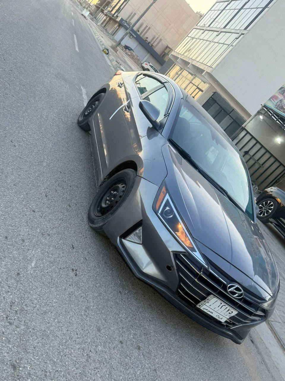 سلام عليكم سياره نوع النتره مديل 2020 امركيه السياره جاهزه كير مكينه حداديه تبريد السياره حله وجديده بيه رشات كلير بدون دواخل السعر 118 وبيه مجال قليل كلش السياره جاهزه للخير العلوان كربلاء رقم الهاتف***********
