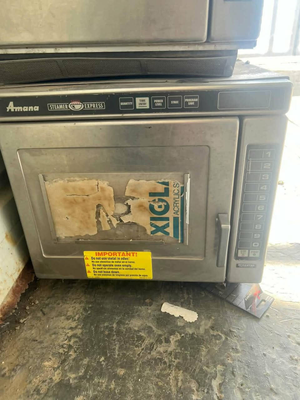 سلام عليكم مستعجل بيع مايكرويف سعر 75 الف بغداد حي العامل قرب البيت الياباني


**إذا كنت صاحب هذا الإعلان وتريد حذفه لأي سبب، رجاءا أرسل رسالة إلى الدعم الفني**