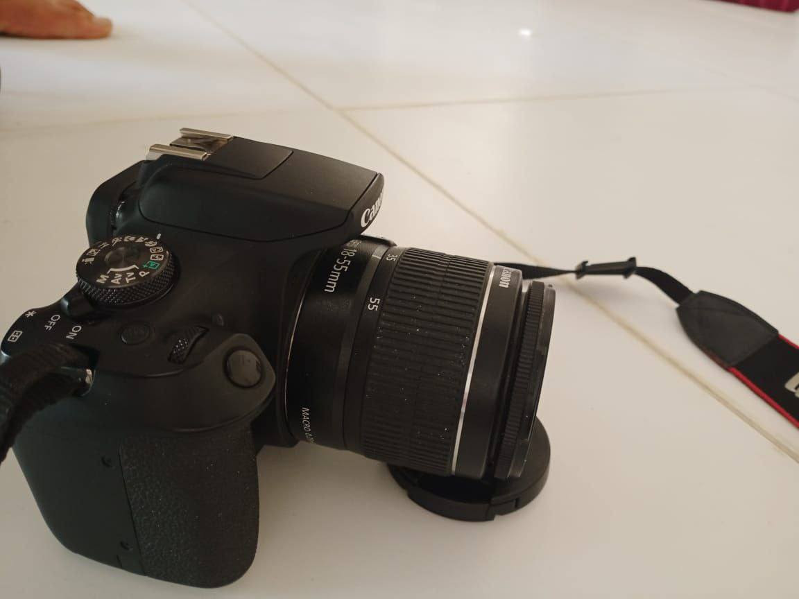 سلام عليكم
كامره كانون 2000D
لبيع لسعر 300
وبيه مجال..كامره جاهزه من كلشي هيه وغراضه شتحنه بطاريه حزام 
كامري جديده ونضيفه شراي بي خير ويدلل ***********
