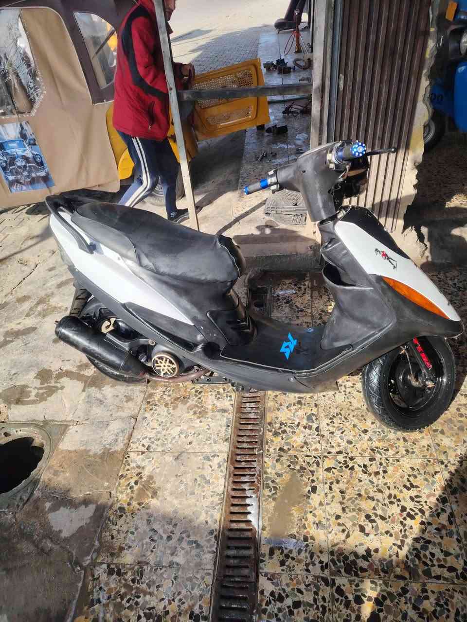 ماكس عدله للبيع شغاله كامله 
للبيع او مراوس بسكنز فحل
***********
مكاني
