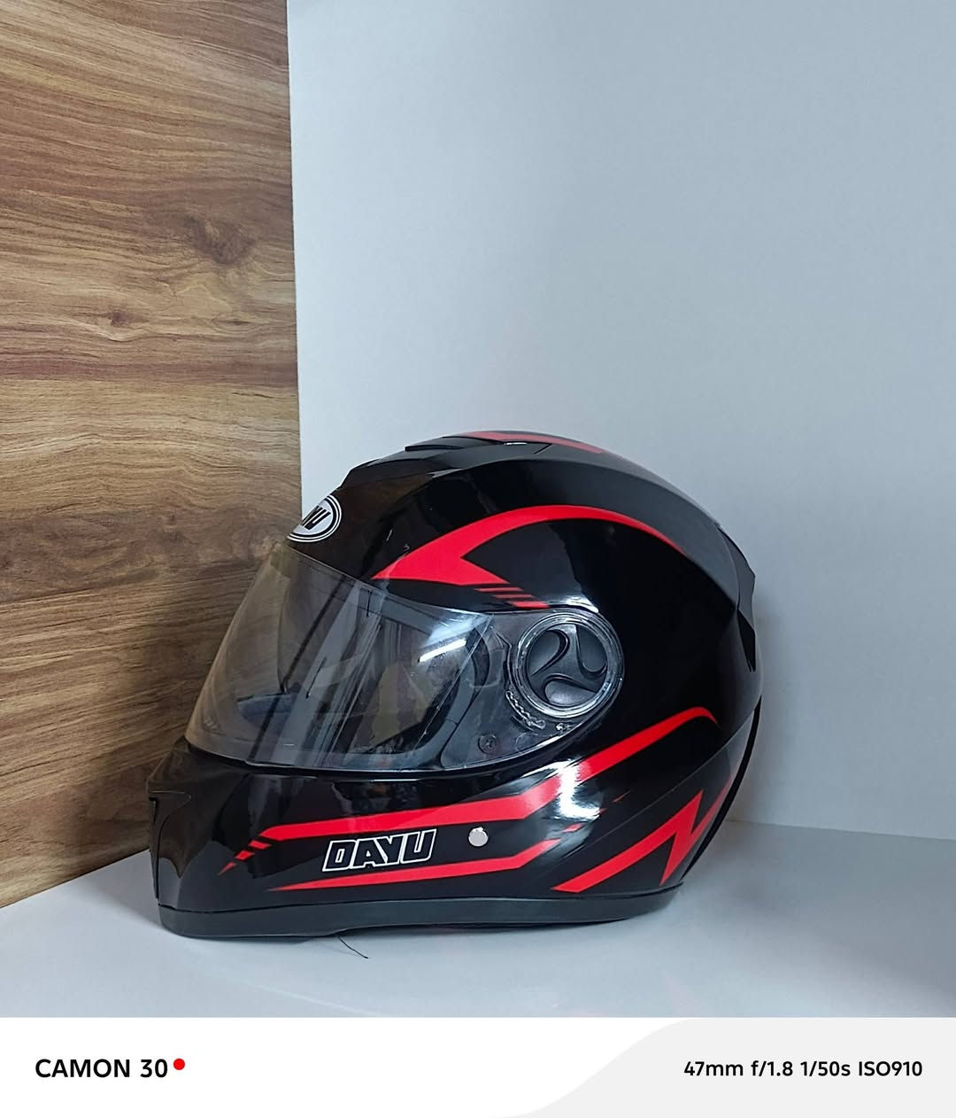 خوذة دراجات من ماركة(DAyu) للبيع استعمال قليل مرتين او تلاثة الخوذة نضيفة وجديدة اشتريتهة من الامزون بيهة شخطة بسيطة موضحهة بل صورة/1- جام تضليل وشفاف /2-(نضام حماية امريكي 218 )/3-(قياسm) قيم بل يرضي اللة واخذ  مكان بغداد الكريعات (توصيل ماكو)


**إذا كنت صاحب هذا الإعلان وتريد حذفه لأي سبب، رجاءا أرسل رسالة إلى الدعم الفني**