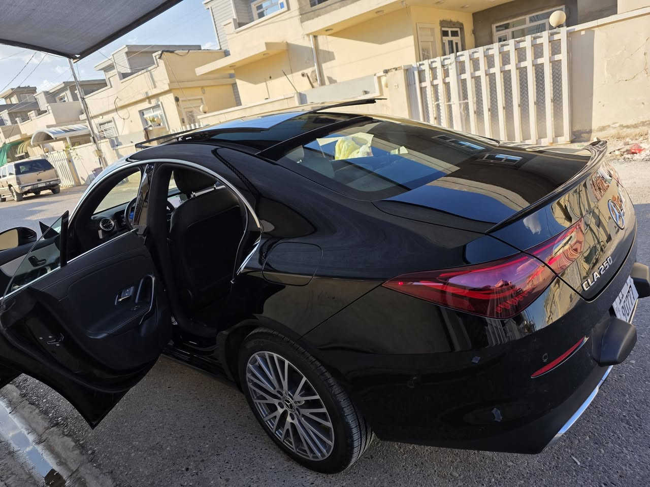 موديل 2025
ماشيه 19000كيلو

2000 تون تيربو

رادارات 360

حساسات360

فتحة بانوراما 

اوتو ستوب 

اوتو هولد 

اوتو بارك

ليد داخلي متغير 60لون 

شاحن وايرليس 

قطعتين تبريد

وارد امريكي قطعتين تبديل بلادي نفس اللون بدون صبغ جامرلغ وبنيد بدون دواخل بشرط وايرباك ستيرن راجع قطعه بلاديه

السعر جدا مناسب 

***********
