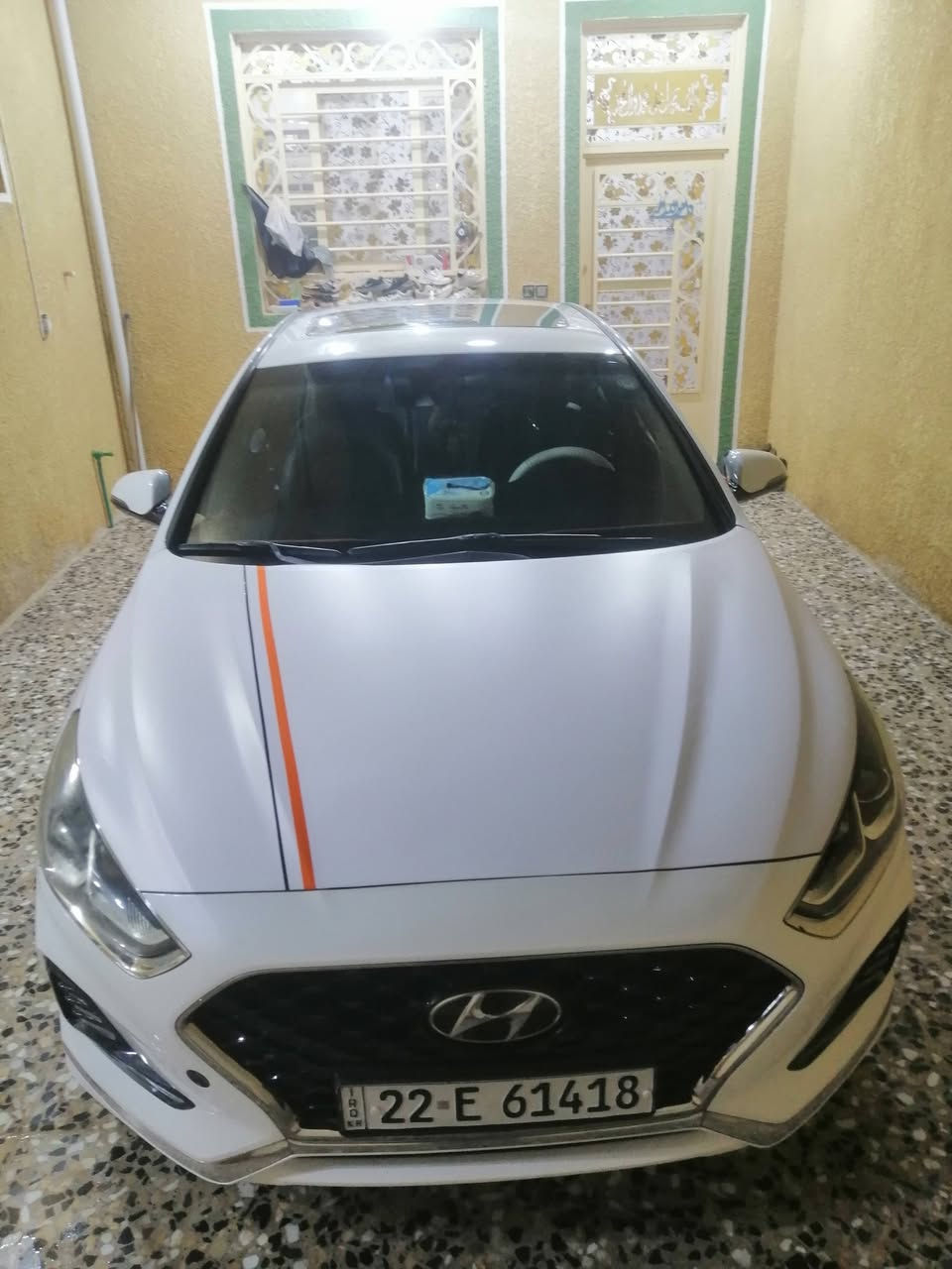 السلام عليكم سوناتا للبيع ٢٠١٩ رقم اربيل فول واحد على واحد ماشيه 48 سبورت دبل اكزوز السياره جديده مال بيت السعر ١٤٥ وبيها مجال رقم الهاتف  ***********
