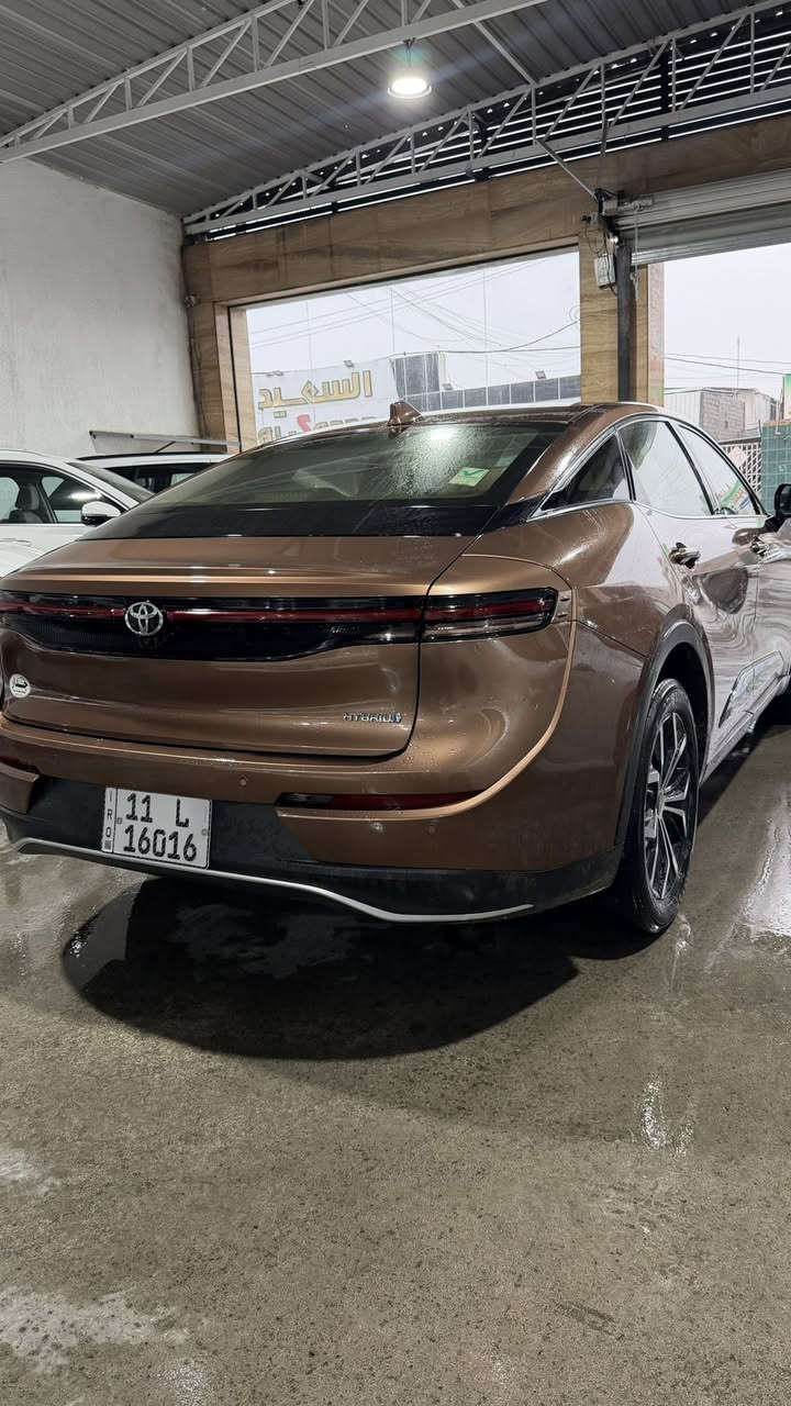 سلام عليكم
كراون بريميوم موديل ٢٠٢٣ مكفوله كفاله عامه من اي ضرر او طخه 
مكينه ٢.٥ تنفس طبيعي 
لون جوزي 
فول مواصفات 
حساسات امامي خلفي 
رادار 
كاميرات محيطيه ٣٦٠ ْ 
كشنات تدفئه تبريد 
كشنات فول كهرباء 
برده خلفيه
شاشه كبيره تدعم ابل كار بلي وايرلس 
لايت ٤ عدسه 
ويل ١٩
بصمتين 
سياره مغلفه ppf بالكامل 
رقم حلو 
ماشيه ٣١ الف كيلو 
عده كامله جديده غير مستخدمه 
سعر البيع ٣٢.٥٠٠$ يعني ٣٢٥ ورقه 
مكان السياره بغداد الغزاليه او حي حطين (نفق الشرطه) للتواصل ***********
