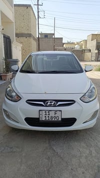 اكسنت ٢٠١٥ • ماشي ٦٨٠٠٠ • مكينة وكير بكفالة