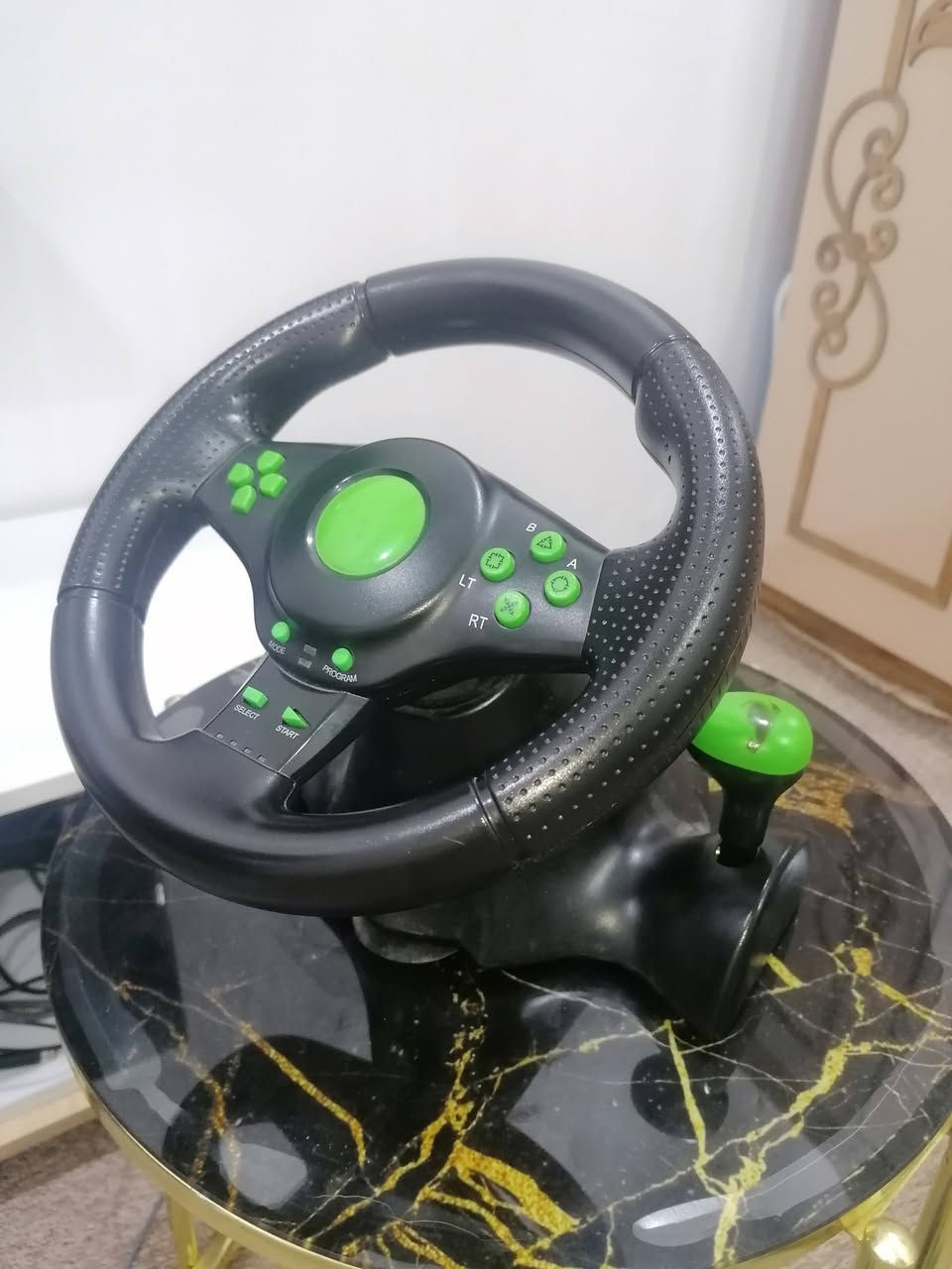 إكس بوكس 360 مهكر مامفتوح ابد جوستك تجاري. وجوستك اصلي نضافة/90%.
عدد الالعاب (156).
ابرز الألعاب||فورزا 2||GTA5||ماين كرافت||رديزندت يفل2.
موقع كربلاء المقدسة .
السعر{150}.
مع دركسون شغال إكس بوكس/بلي 4/3/2.
رقم موبايل/***********/بي واتساب.
