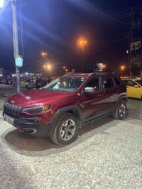 جيب ترايل هوك 2020  رقم اربيل   ٦ سلندر 3200cc فور ويل 4x4  كشنات جلد ...