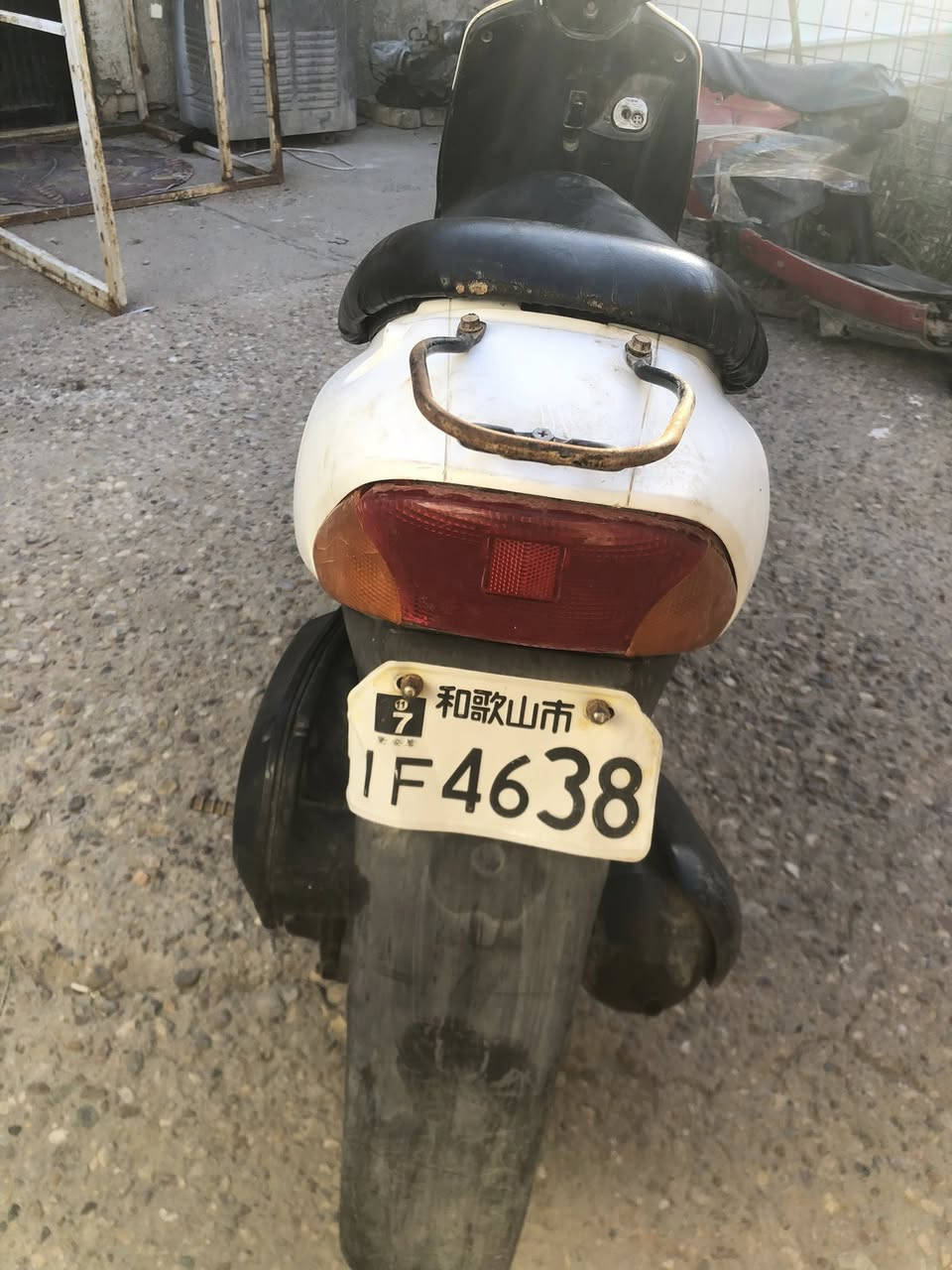 للاستفسار الاتصال او وتساب ***********
للبيع للبيع سازوكي رياضي نضيفه مكينه ناعمه فقط كاطعه نار عقل شغال مابي شي فقط ناريه كطعت وتركتها
