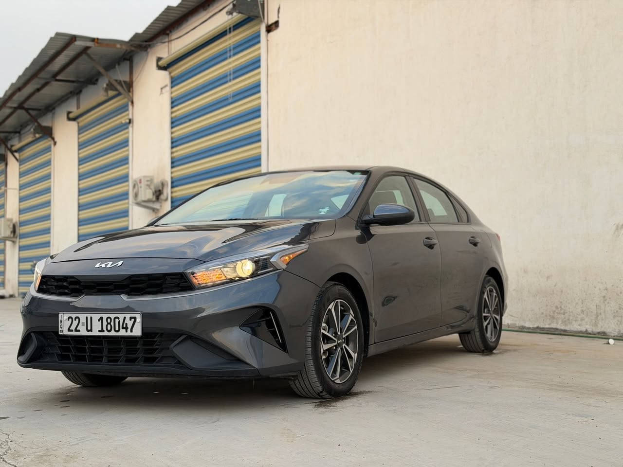 فورتي 2024
السلام عليكم فورتي 2024 حادث جانبي قطعتين صبغ
ماشية 18 الف بجم وخلفي كبس
مواصفات نص فول 
ويل كب 
شاشة كبيرة
تحكم استيرن
كاميرا امامية
كاميرا خلفية دوارة
3 وضعيات قيادة
قيادة ذاتية
مكينة 2000 دوش المرغوب

السعر 153
مكاني بغداد. چكوك
واتساب او اتصال/ ***********
