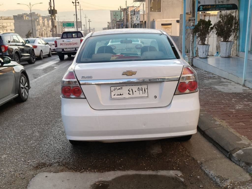 ئەڤیۆ مۆدێل 2011
سەنەوی جنوبە بەشەرتی هەموو کوردستان بگەرێ
ناو زەرد و گێڕ تۆماتیک و چوار تایەی تازە و چوار جام کارەبا و قفڵ مەرکەزی و مەکینە فەل و تەبرید
بێ نوقسانی بێ فەسروف بەنزین زۆر زۆر کەم دەخوات زۆر سەیارەیکی بێ مەسروفە

لە سلیمانیم : *********** السليمانية, العراق
