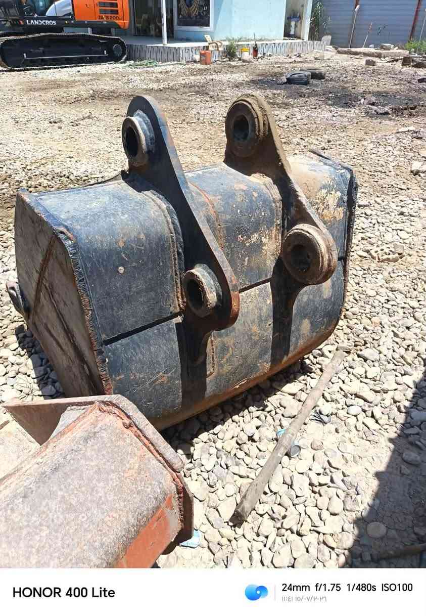 سلام عليكم للبيع كيله جلاد متر بلاديه
للاتصال ***********
