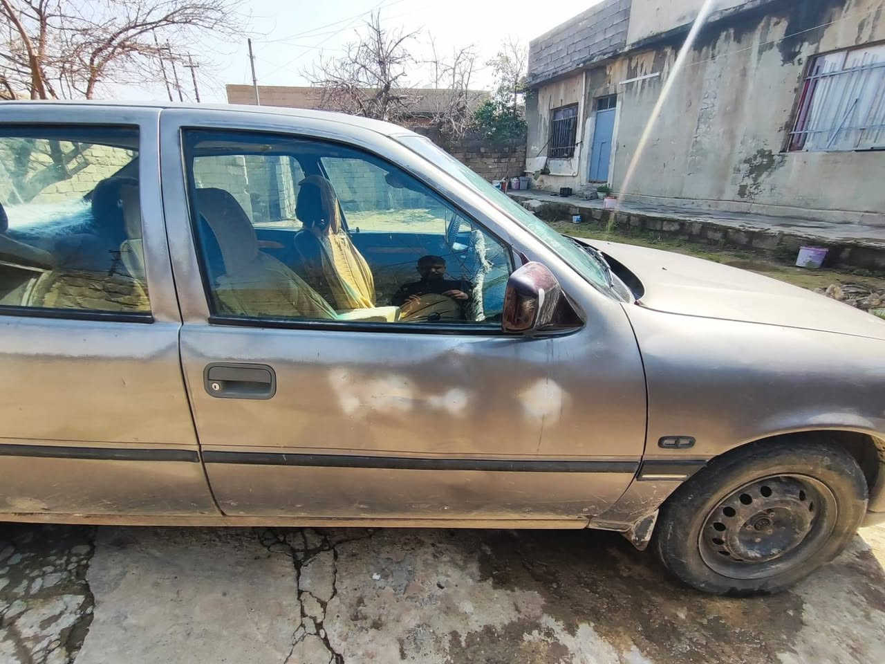 فكتره حجم 20محرك كير شرط رقم الجديد بسمي شرط التحويل للبيع مراوس بي ام العدو ترهم راسني وتساب ***********حمام العليل
