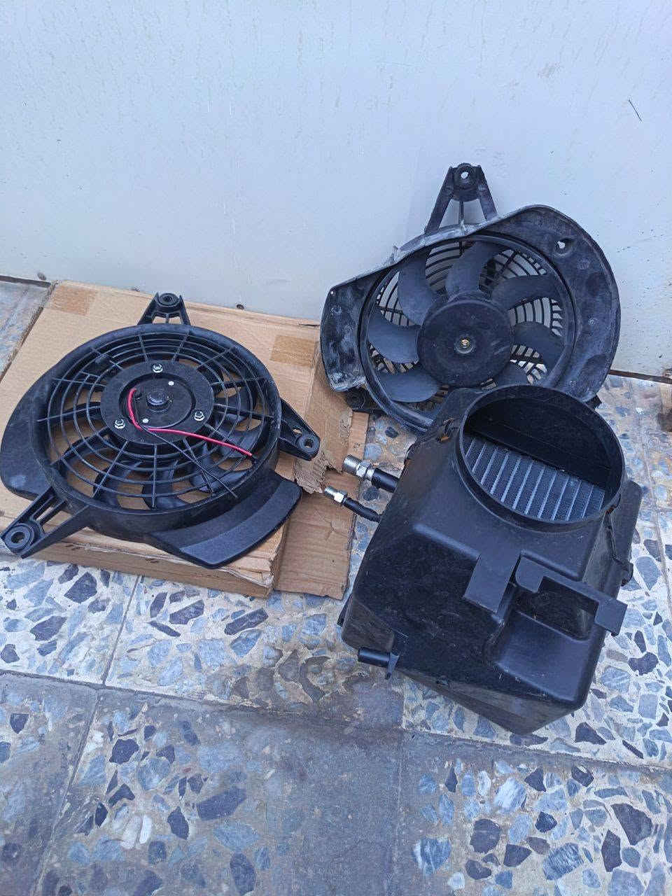 غراض سايبا وطيبة
الغراض مثل ما بي الصور شوفيه زين واتصل هذه رقمي بيه واتساب ***********
مكاني بغداد  الكراده زيونة 
مراوح على ٢٠
فريز على ٢٥
دبلات زوج على ٢٥ ميري كوري
نوزلات على ١٥
تايرات نظيفات على ١٠ واحد
