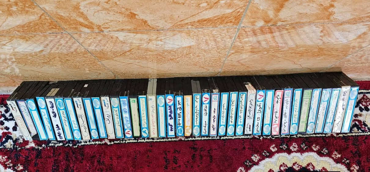 سلام عليكم كاسيتات للبيع السعر. واحد الف دينار


**إذا كنت صاحب هذا الإعلان وتريد حذفه لأي سبب، رجاءا أرسل رسالة إلى الدعم الفني**