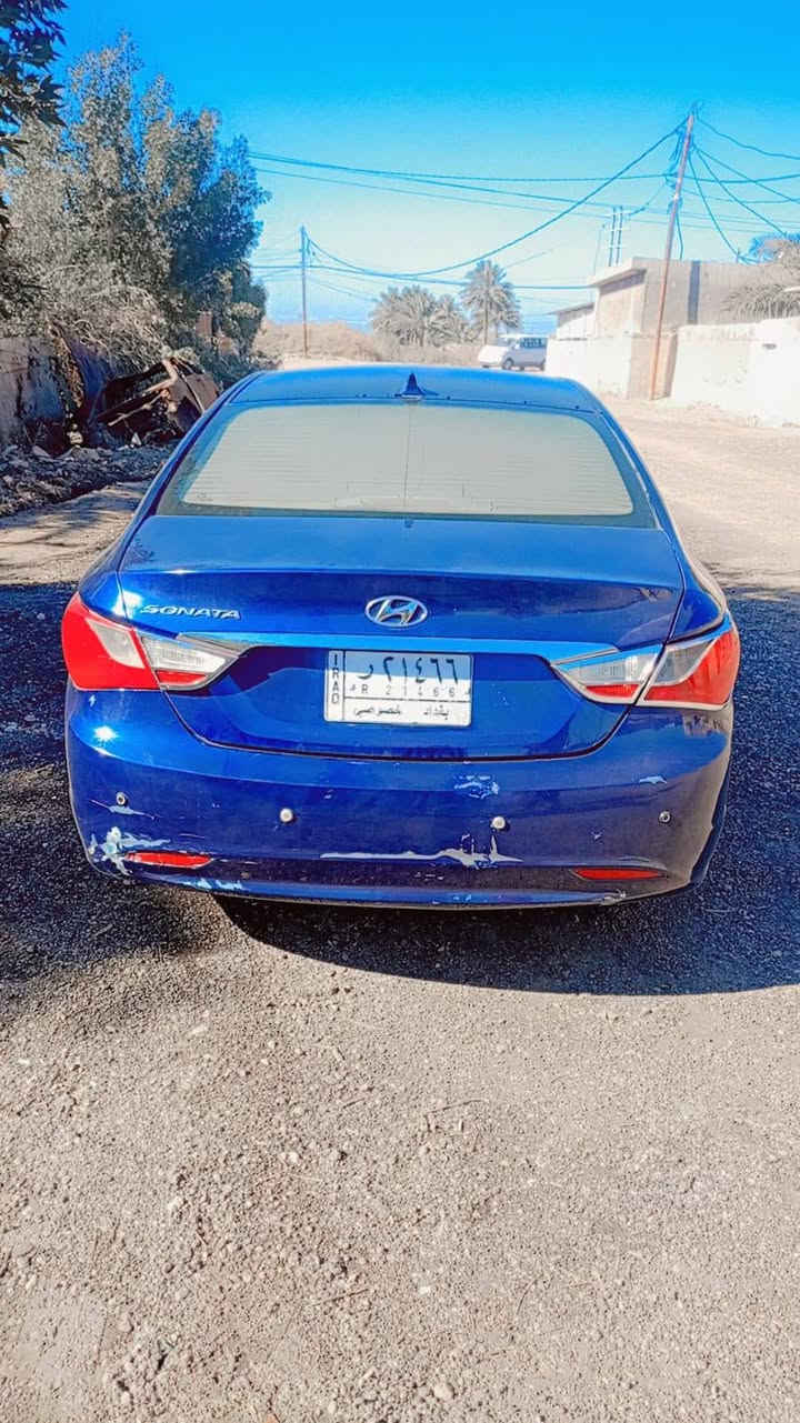 سلام عليكم سوناتا للبيع موديل 2011 امريكيه بيها صبغات سياره مكفوله من ضربه كير مكينه تبريد رقم بغداد ال 28 تحويل ثاني يوم السياره 95وبيها مجال مكان السياره بابل الهاشميه لاستفسار رقم الهاتف ***********
