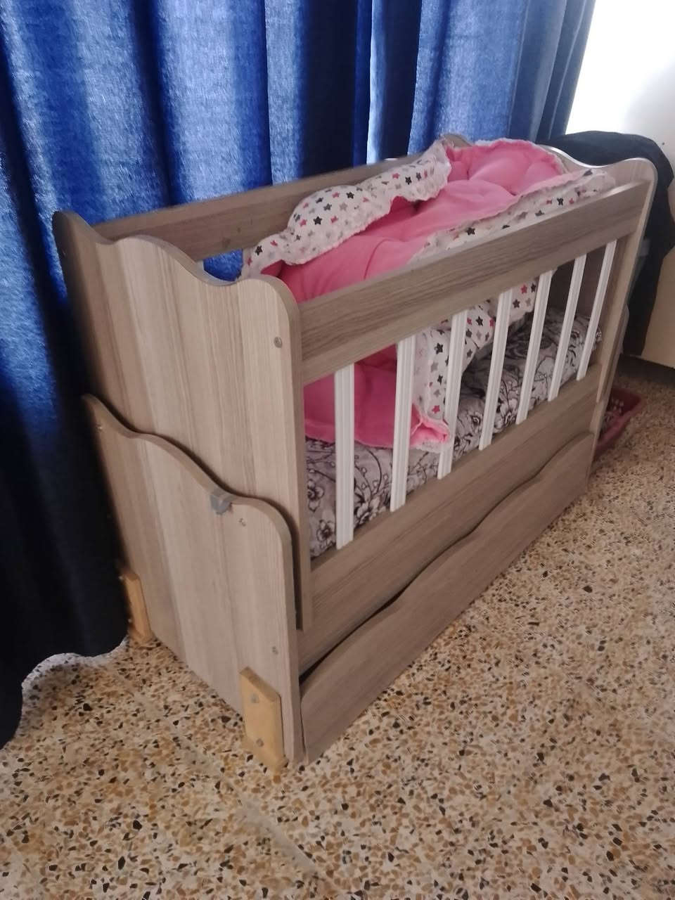 متاح سرير اطفال تركي
السعر40


**إذا كنت صاحب هذا الإعلان وتريد حذفه لأي سبب، رجاءا أرسل رسالة إلى الدعم الفني**