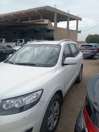 البيع سنتافي 2010 خليجي 3قطع صبغ  07735022512رقم تلفون