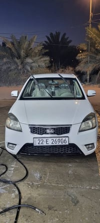 كيا ريو ٢٠١٢ • ماشي ٢٤٠٠٠٠ • محرك ١٦٠٠