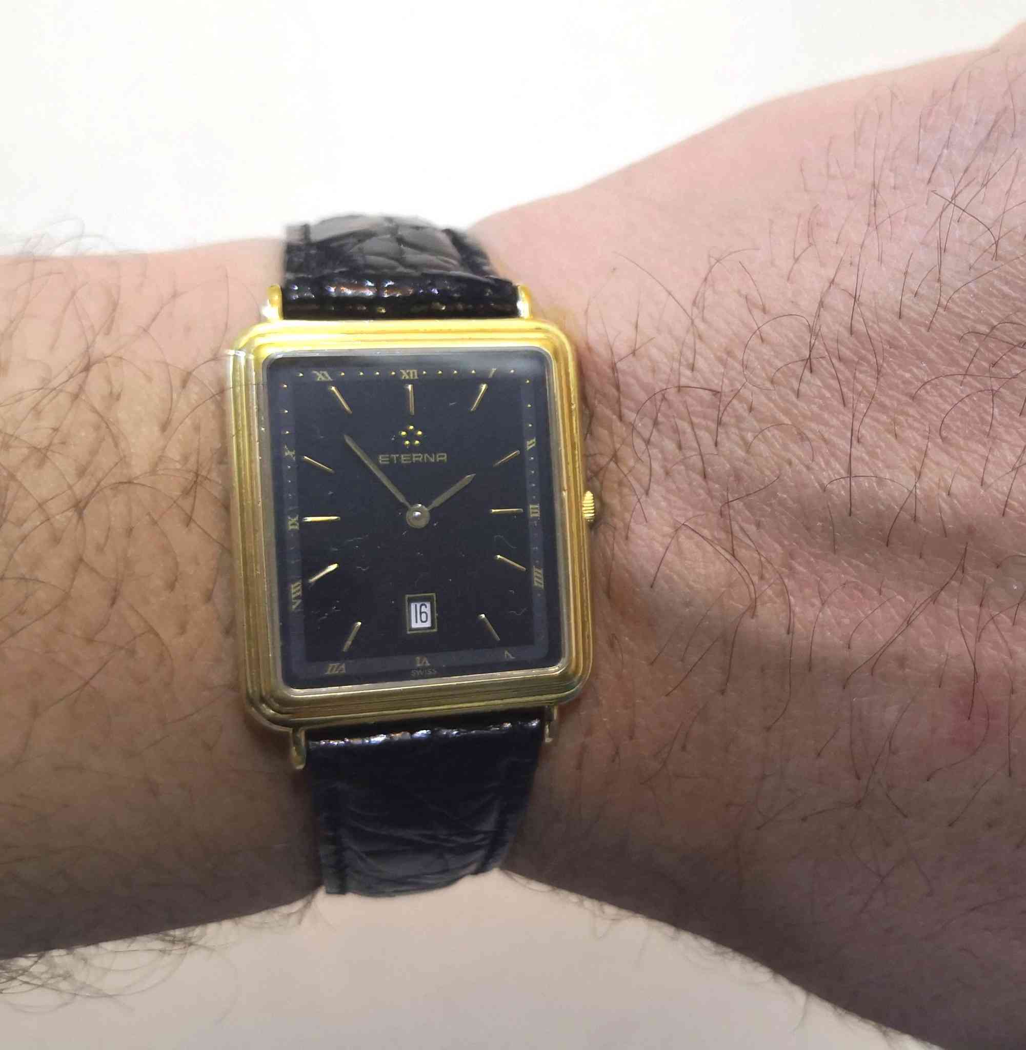 #Eterna #اتيرنا
#الفنتج #السويسري🇨🇭
#كوارتز دزاين التانك
منفذ شهري مميز 
نظافه ممتازه
سير مستبدل 
قفل اصلي اتيرنا


**إذا كنت صاحب هذا الإعلان وتريد حذفه لأي سبب، رجاءا أرسل رسالة إلى الدعم الفني**