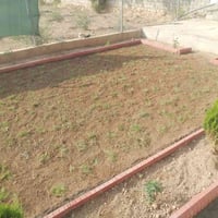 سياج الحدائق خشبي نشتغل على متر طول 07715541820 07518998619 وتنظيف وتر...