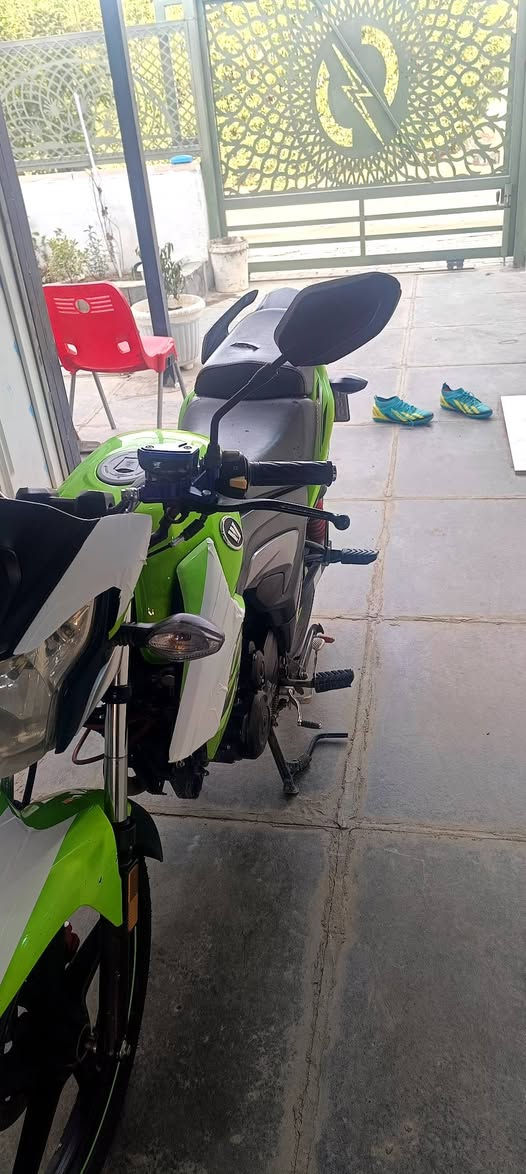 السلام عليكم هاوجي للبيع موديل 2022 مسجل كامل من كلشي السعر 16 ورقه وبي مجال رقم الهاتف ***********
