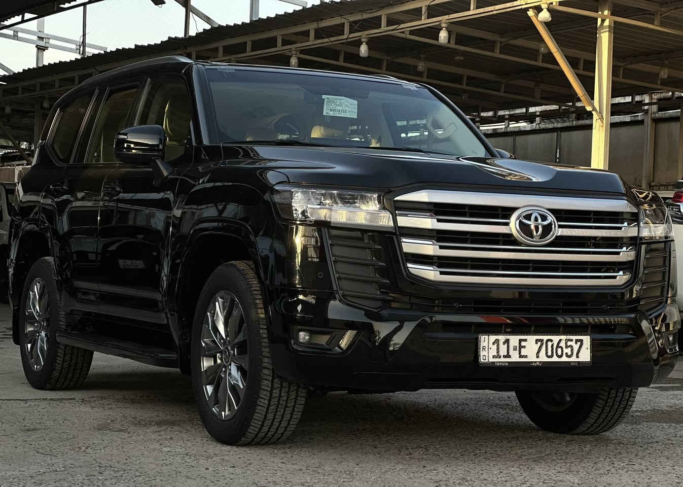 (بسم الله الرحمن الرحيم)

لاندكروز 🔥 2022 💣 ساز 💥

فول مواصفات 💯 :

1- بصمة 🎧
2- فتحة 🕳️
3- شحن لاسلكي 💥
4- جنطة كهرباء ⚡️ 
5- كراسي كهرباء 💥
6- شاشات عرض 
7- شاشة كبيرة 🖥️
وباقي المواصفات 

العداد : 61.000 Km ✅

حجم المحرك : 4.000 تنفس طبيعي 

السيارة مكفولة كفالة عامة 

(عدا صبغ بسيط بمسطرة الجنطة الخلفية
تحت الرقم  ) ✅

#السعر 62.500 $ 
625 ورقة للتفاوض او للاستفسار الاتصال على الرقم 

***********
***********
#مسلم الخفاجي 

بغداد/ جكوك / قرب مرور الكاضمية
