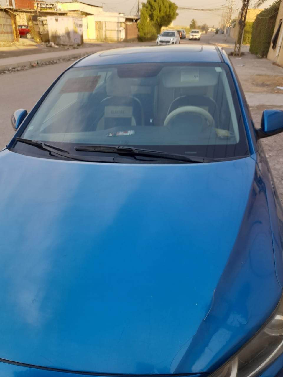 هونداي النترا 2018 لون چويتي رقم بغداد الماني بأسمي تحويل ثاني يوم محرك 2000 دوش السيارة جاهزه حادثها بنيد وجاملغ ايسر وباب السايق صبغ مع ايرباك ستيرن وحسب السونار المرفق مع الصور السياره جاهزه وفول مواصفات 
تدفئه تبريد 
محرك وكير خير من الله 
كشنات جلد 
فتحه سقف 
وبصمه 
تحكم كامل استيرن 
وباقي المواصفات معروفه السعر 115ورقه وبيها مجال بسيط الرقم *********** بغداد, العراق
