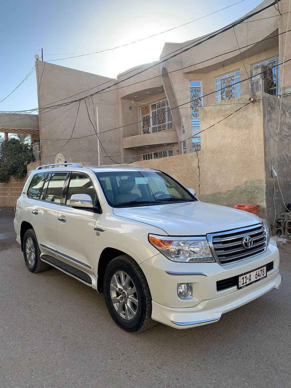 السلام عليك... لاندكروز جكسارة للبيع 
سيارة مكفولة كفالة عامة  موديل 11ستينية مواصفات  لكزز للتواصل الرقم(***********)
