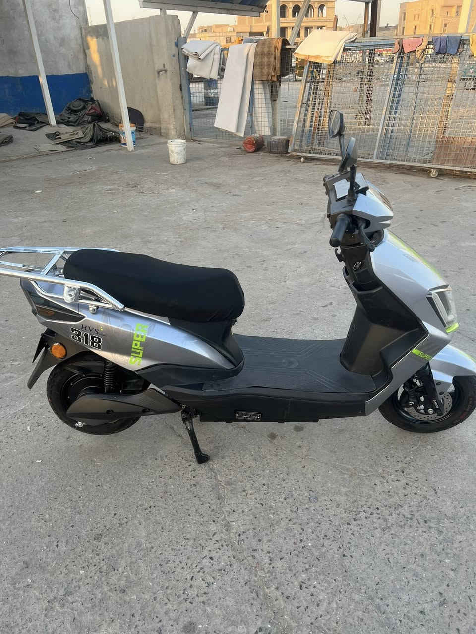 SUPER (HVS) دراجه شحن 318
بطاريه ليثيوم صاري يومين من اخذته الواتساب ***********
راسني وانه بخدمتك
