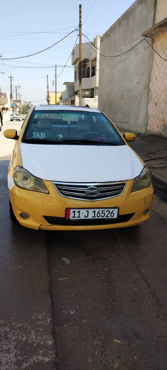 سياره بي واي دي جي ثري كير عادي مكينة جديده الموديل ٢٠١٣ سياره نضيفة مكانى موصل رقم بغداد ***********
