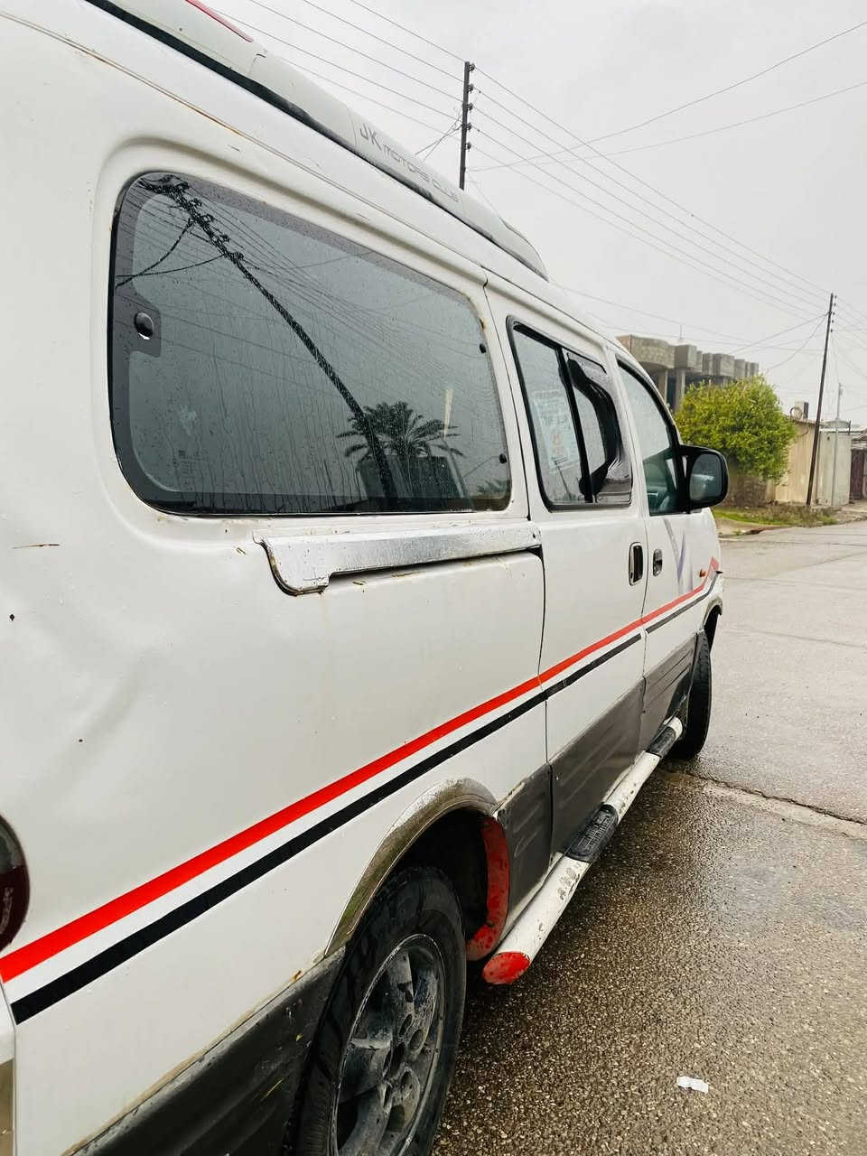 سلام عليكم 
ستاركس 2007للبيع محرك كير اكسن شرط نضافه فول مثل مابصوره تجي وشوف وجيك بعينك للاستفسار على رقم موبايل ***********
