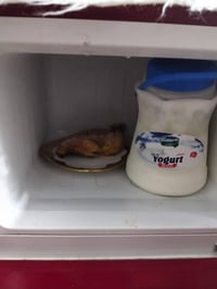 ثلاجه 8قدم نضيفه 95٪السعر 75بغداد حي الجهاد 07710609492