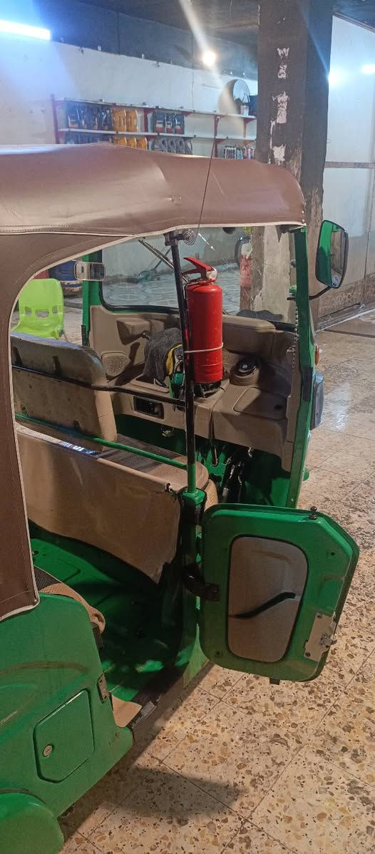 سلام عليكم تكتك21 للبيع السعر وباقي التفاصيل خاص رقم ***********بي واتساب
