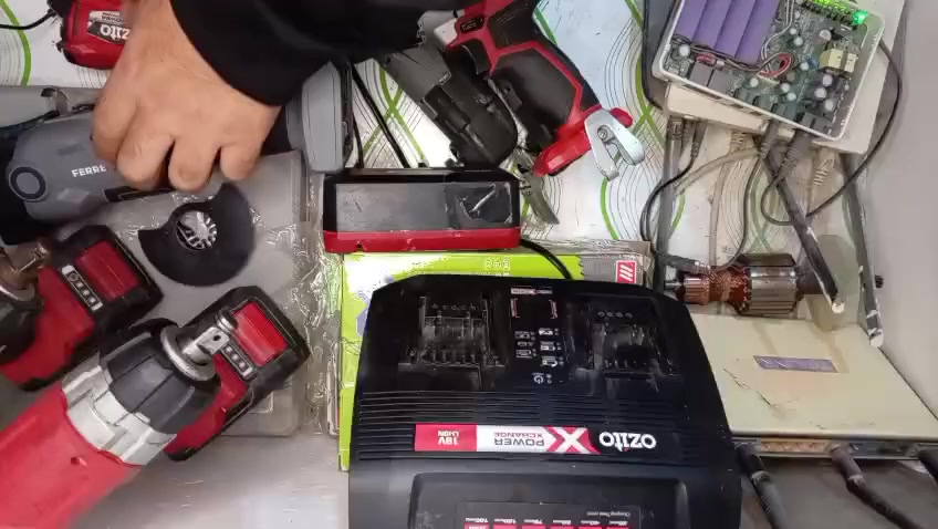 كوسره تردديه فيركس جديده فقط بلا كارتونه #سعر15


**إذا كنت صاحب هذا الإعلان وتريد حذفه لأي سبب، رجاءا أرسل رسالة إلى الدعم الفني**