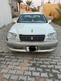 ملكة كرستال • ٢٠٠٣ • مكفولة