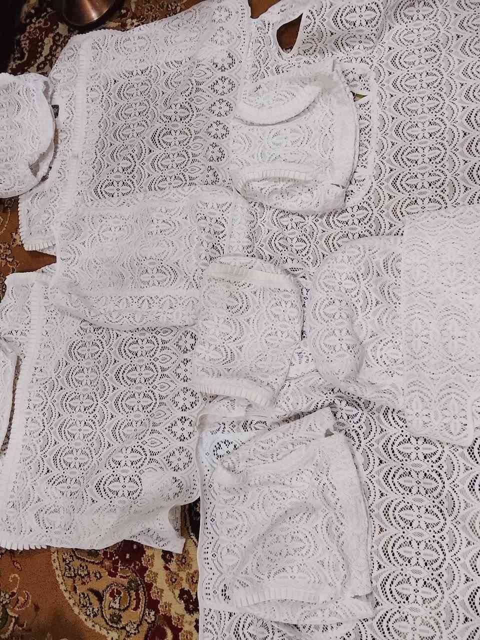 السلام عليكم ورحمه الله وبركاته
تور اصلي تفصيخ حاويه شكل غريب
كرستال شرط زيروووو تجاويه كاملات
تصميمه غريب يجي بل ملكه اصل اصلي 
وليس تجاري 

***********
***********

موجود توصيل الجميع المحافظة العراق
