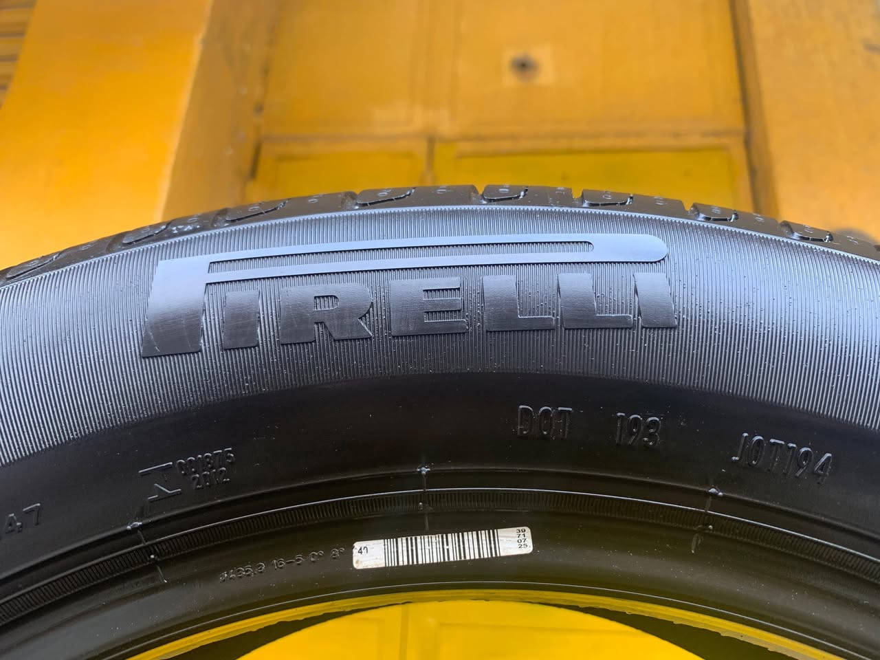 طقم كاوتش مقاس 17/55/215🏅⚡️
بريللي روسي🇷🇺💥
إنتاج 2024🦅
حاله 95‎%‎ بدون اي عيوب نهائي او لحامات بحاله الزيرو 💥
 جسر السويس 📍
للتواصل : 01111536980 📞


**إذا كنت صاحب هذا الإعلان وتريد حذفه لأي سبب، رجاءا أرسل رسالة إلى الدعم الفني**