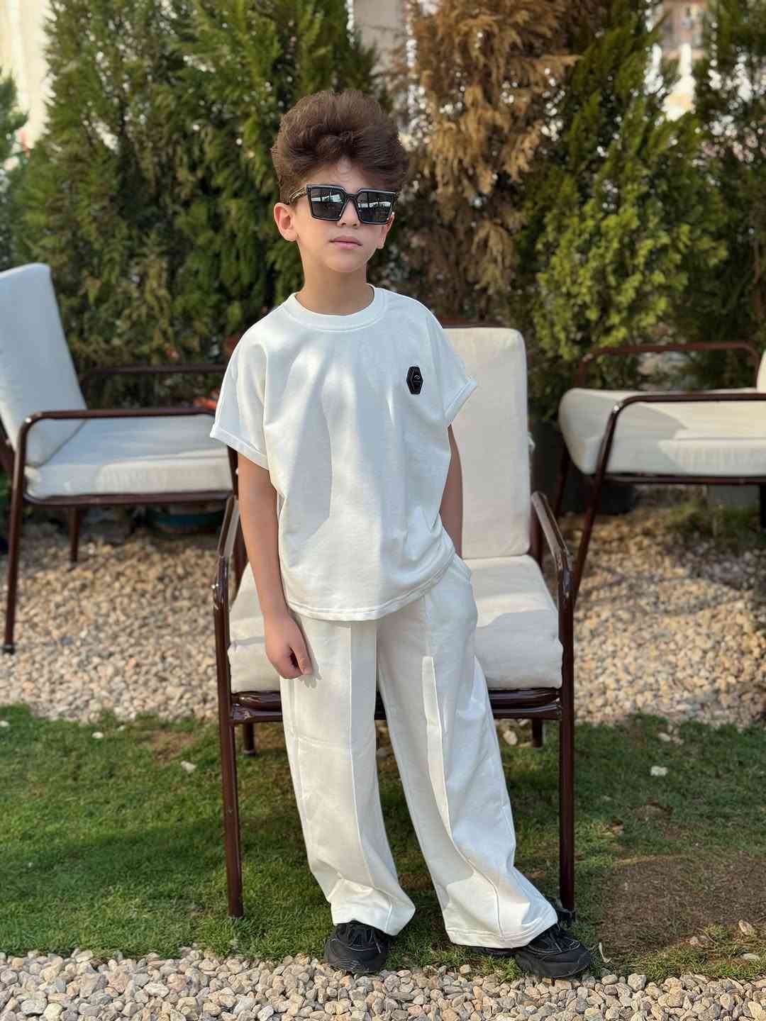 ⁨	سوت تونز بناتي ولادي 🤍❤️
القياسات 4-5-6-7-8-9-10-11-12 سنة

الخامة قطن 💯 

العنوان بغداد السيدية شارع الخيزران مجاور ماكسي مول⁩


**إذا كنت صاحب هذا الإعلان وتريد حذفه لأي سبب، رجاءا أرسل رسالة إلى الدعم الفني**