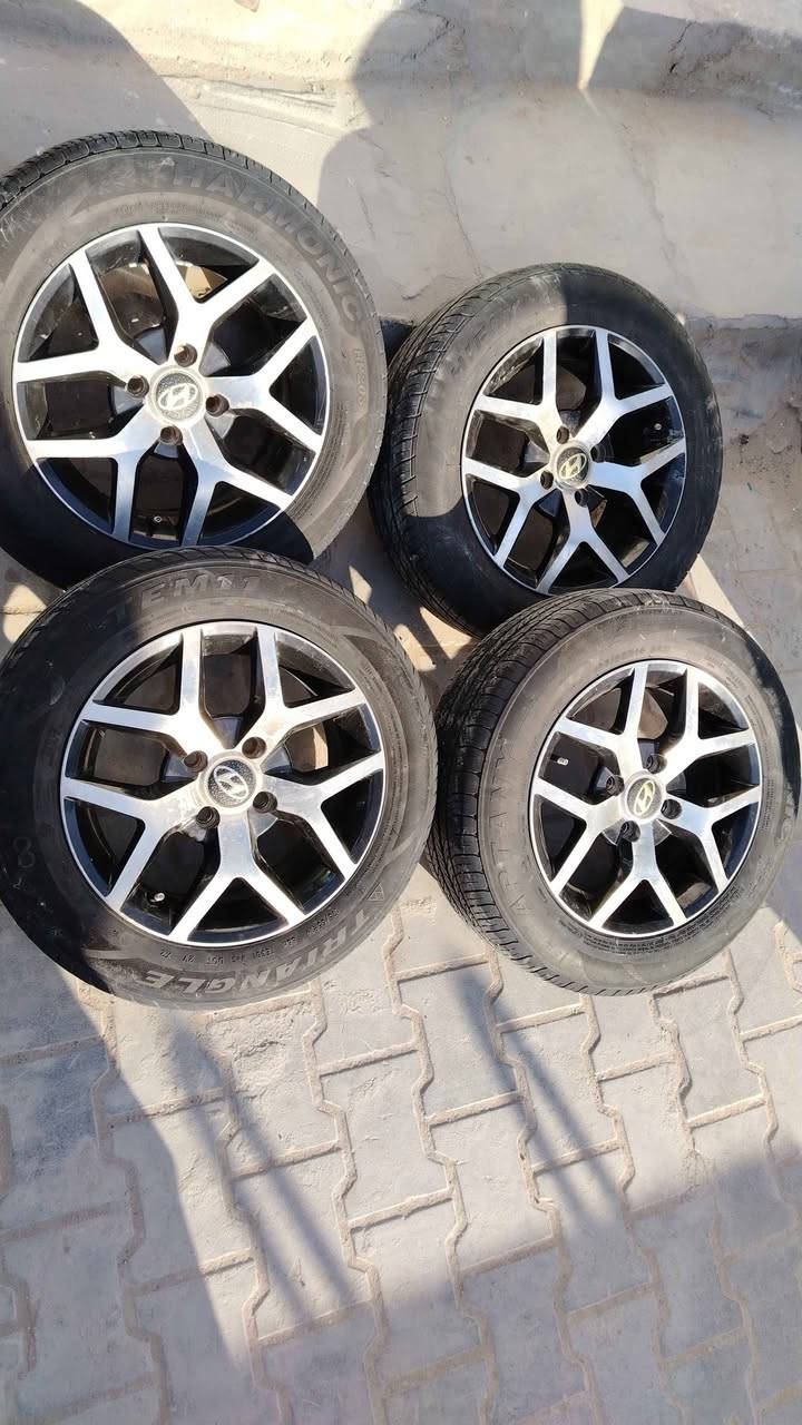 ويل كب اكسنت حجم 14 التايرات كلش نضيفات اريدهن 175الف الاتصال على هذا الرقم *********** البصرة, العراق
