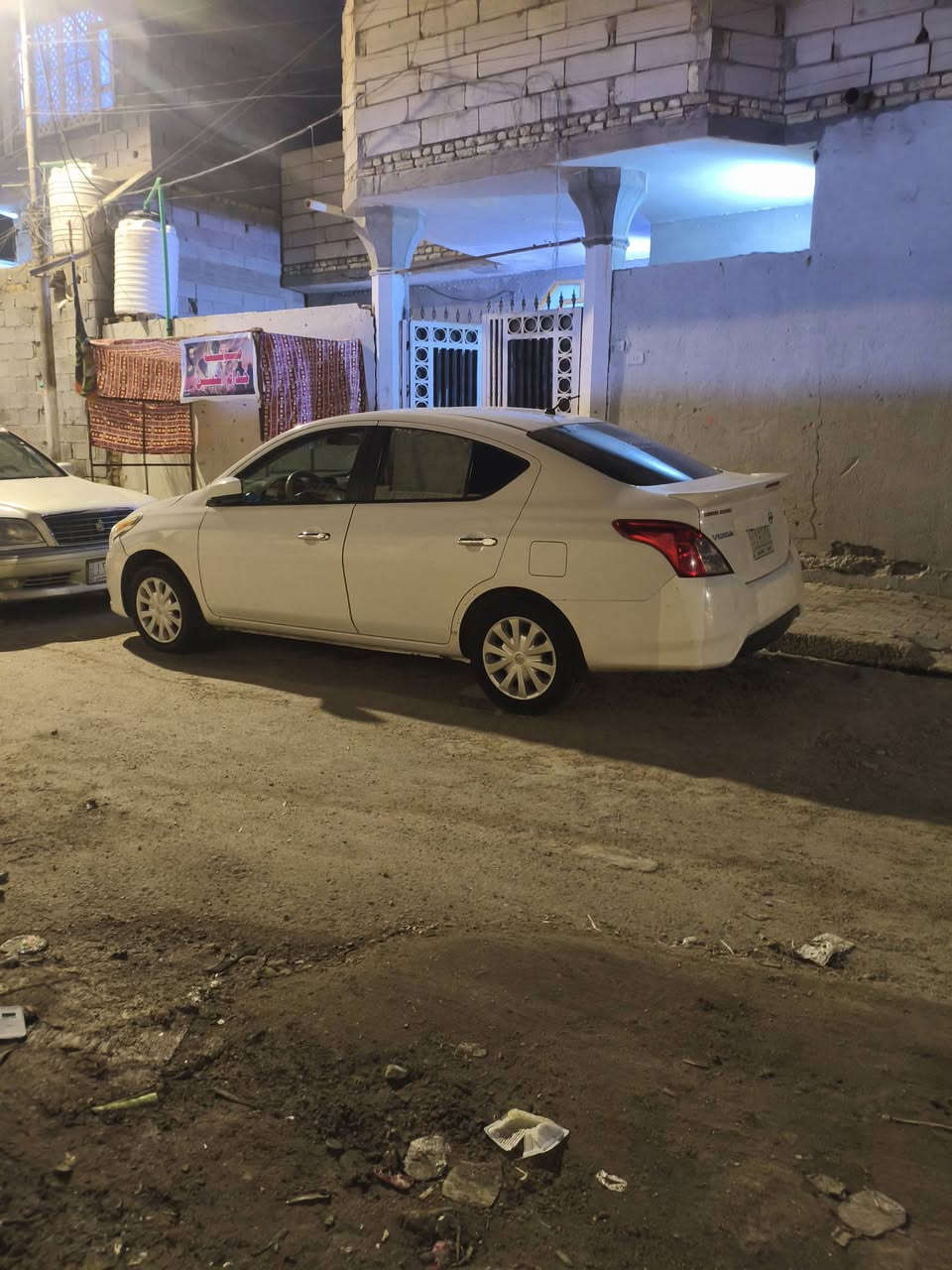 سلام عليكم يا الله
سياره نيسان فيرسا 
مديل 19 
ماشيه 125الاف
سعره 100$
سياره نضيفه مال بيت سياره تخبل
كهربائيات  تحكمات ستيرن تبريد 4 سرعات 
تايرات حداديه كله جديد +ادامه للمكينه
سياره مديل 2019 ماشيه 125الاف سياره بسم راعيه بل قبله سنويه تنتهي بل 2027/1/19 كبل يحوله باسمك 
سياره بيه ضربه جاملق ايمن وايسر فقط  عدي دفتر الفحص ما لايحات غير شي ضربته ب امريكا سعره 100 بيه مجال قليل كلش 
مكاني بصره شط العرب تنومه صالحيه ***********
