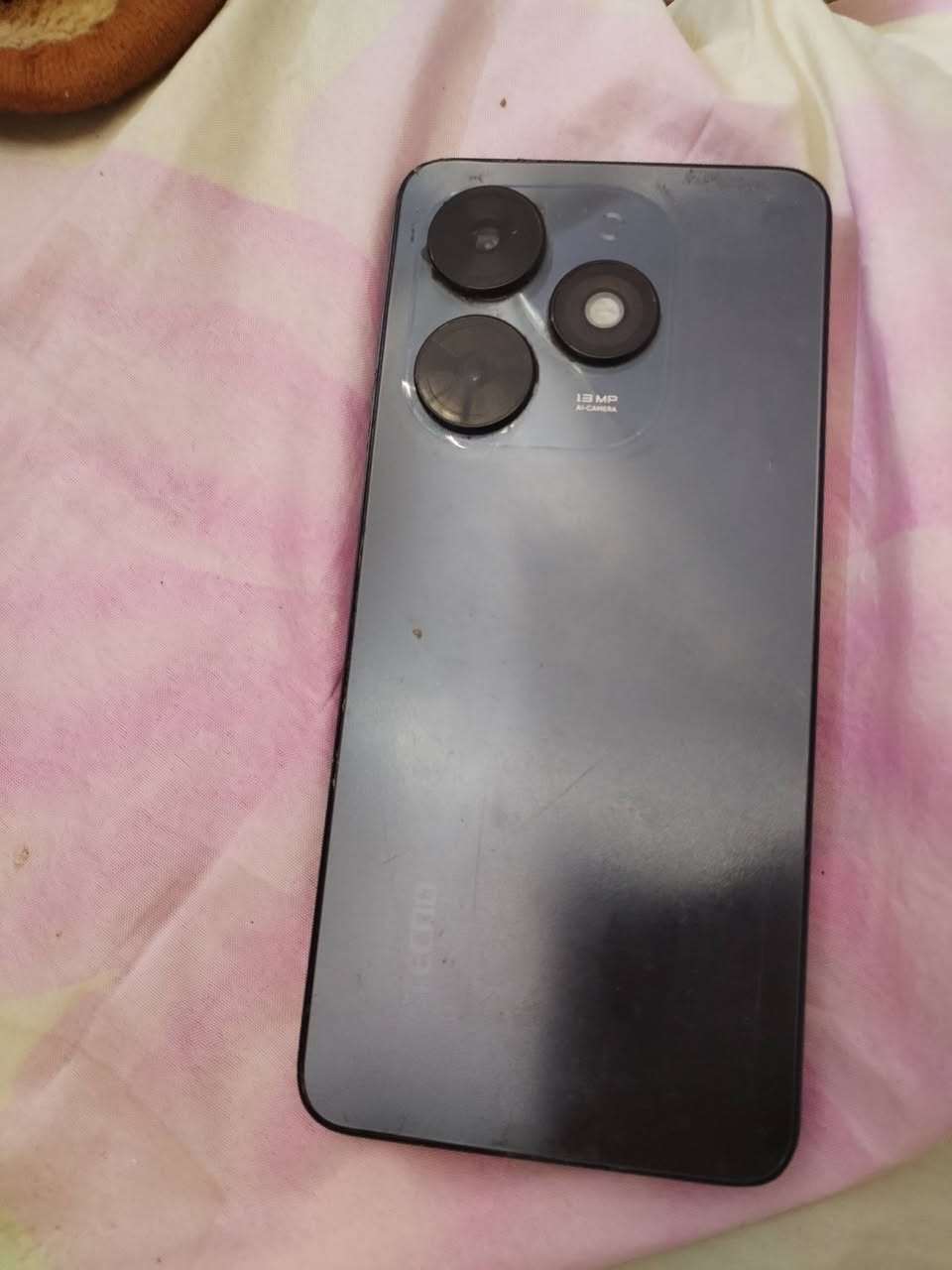 السلام عليكم تكنو سبارك 10 جهاز مبدل شاشه اصليه واضح بالفيديو اريد مراوس او بيع قفلهن65 الخاص مفتوح تحياتي ذاكرته 128 ايمن الجهاز بدون ملحقات عنوان بغداد حي الجهاد


**إذا كنت صاحب هذا الإعلان وتريد حذفه لأي سبب، رجاءا أرسل رسالة إلى الدعم الفني**