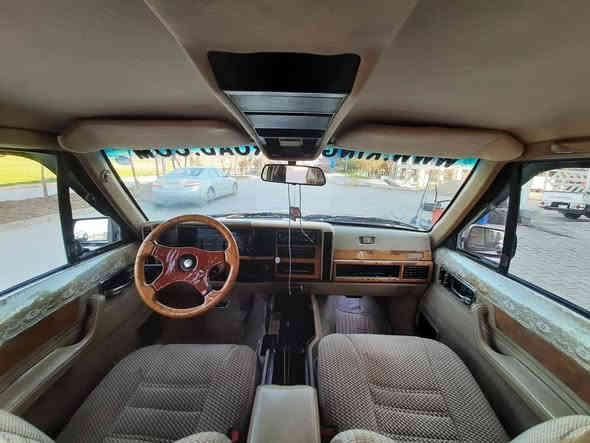 جيب شيروكي 92 رقم اربيل كشر وغرفه نضافه فول كهربائيات كله جديد رقم اربيل المالك بالكوت عندي وكاله عامه تحول شوكت مايعجبك السياره بيهه كازكيت السعر 45 قابل للتفاوض *********** السياره حاليا ابغداد
