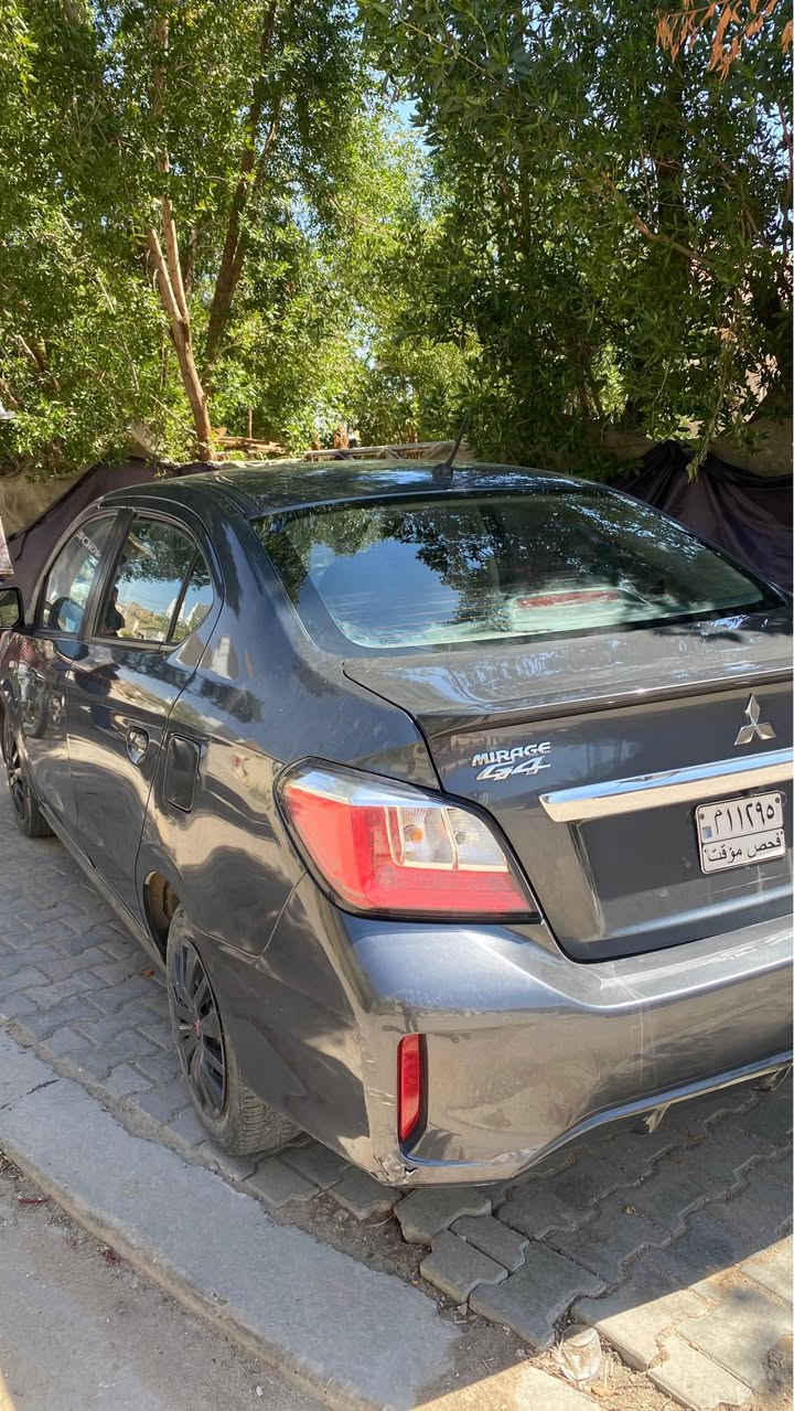 السلام عليكم للبيع ميراج 2024

سيارة نظيفة كلش وبحالة جيدة، اقتصادية بالبانزين ومناسبة للاستخدام اليومي .

🔹 الموديل: 2024

🔹 الماركة: ميتسوبيشي ميراج

🔹 الوارد: أمريكي

🔹 ناقل الحركة: أوتوماتيك

🔹 المحرك: اقتصادي وصرفية قليلة جداً

🔹 اللون: كحلي

🔹 ماشيه :58

🔧 الملاحظات:

السيارة مبدل بيها قطعتين بنيد وجاملغ جهة السايق

✨ المميزات:

✔ مكيف شغال ممتاز

✔ نظام صوتي جيد

✔ وسائد هوائية

✔ نظام ABS

✔ اقتصادية جداً بالوقود

✔ حجم عملي وسهلة الوقوف

📍السيارة موجودة بالنجف

💰 السعر: (99 وبيها مجال)

📞 للتواصل: ‭0783 813 5797‬

‭0774 079 7914‬

السيارة فرصة للي يدور على سيارة حديثة، اقتصادية يروح ويرجع بيها لدوامة ولعائلة بدون صرفيات والسيارة عطلاتها قليلة حالها حال الصني وغراضها رخيصة النجف, العراق
