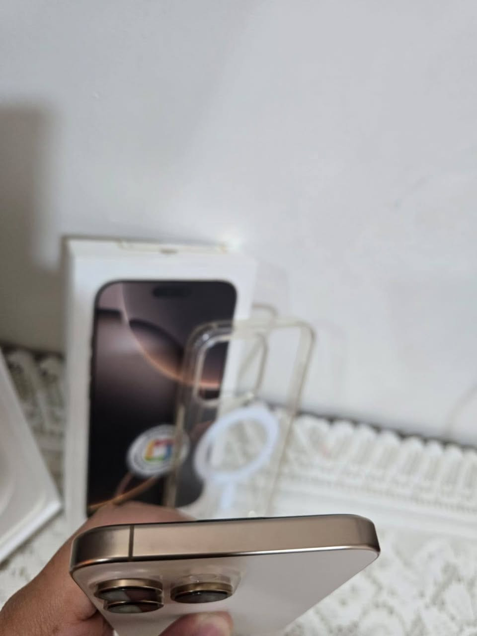 سلام عليكم ورحمه الله
16 برو ماكس ذاكره 512 ضمان ماستر
عربي شرق اوسط ويا كفرات اثنين ولزكه وعدسات
بطاريه 100 مشحون 130 مره
غراضه كامله مكفول من الخدش
للبيع فقط مكاني بغداد كرخ السعر 1600 قفل
***********
